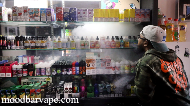 Sejarah Penemu Liquid Vape: Dari Gagasan Awal hingga Industri Modern